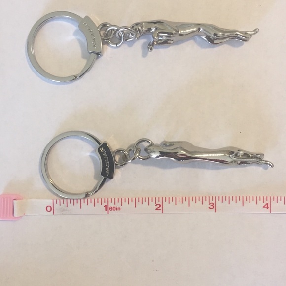 Jaguar Leaper Keyring 2025